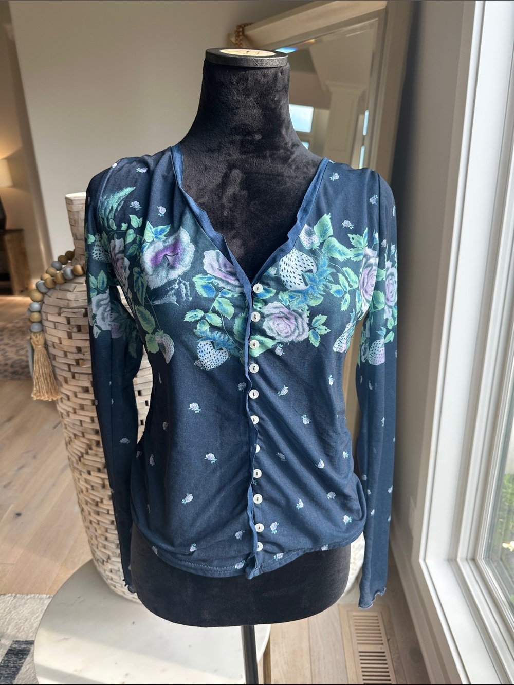 Women's Navy Floral Button-Front Long Sleeve Top